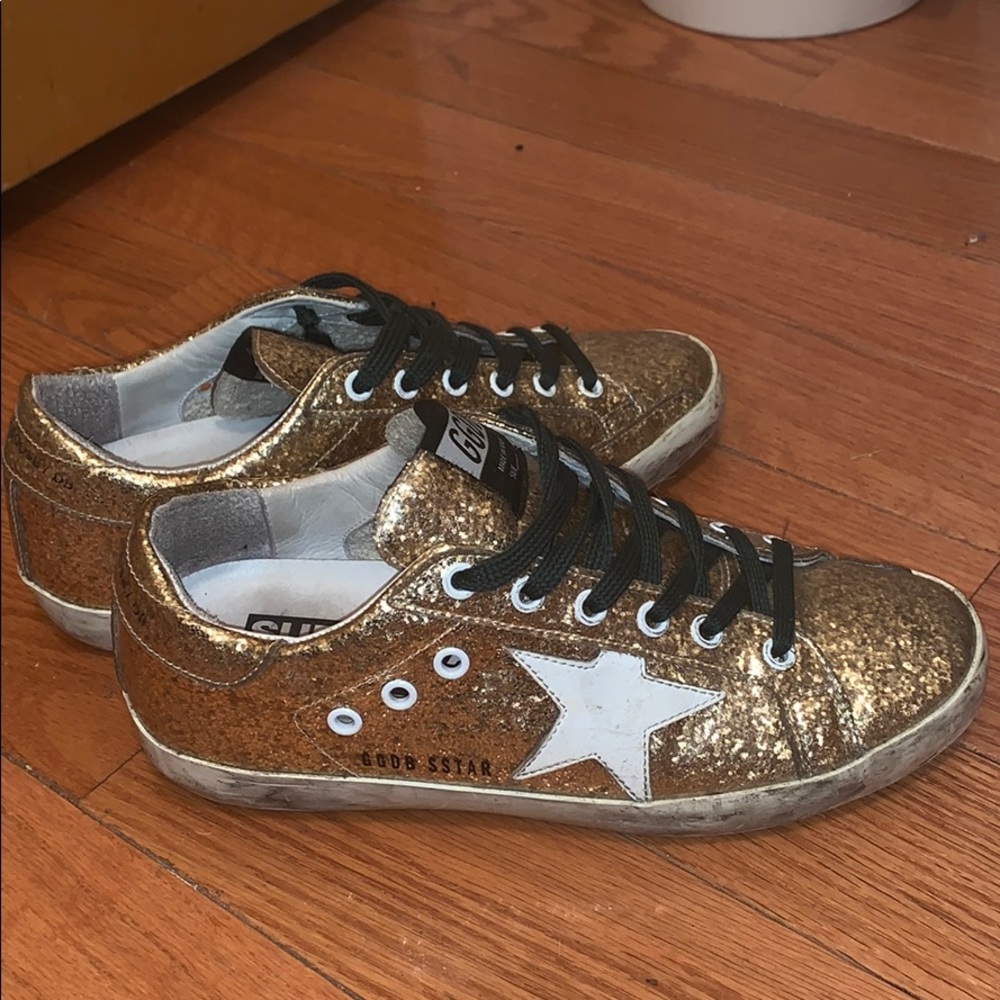 GOLDEN GOOSE superstar sneakers